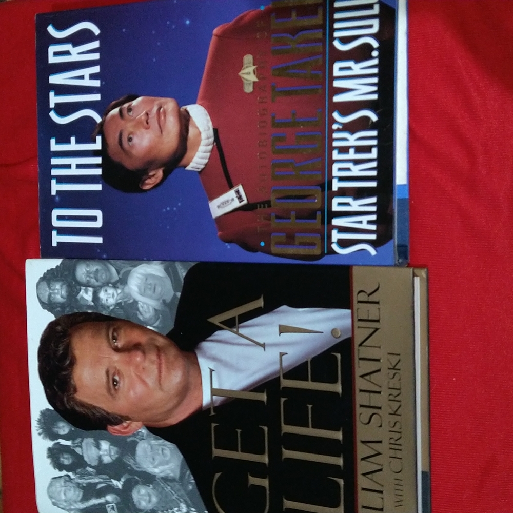 Star Trek's William Shatner and George Takei Booklot (2) HB